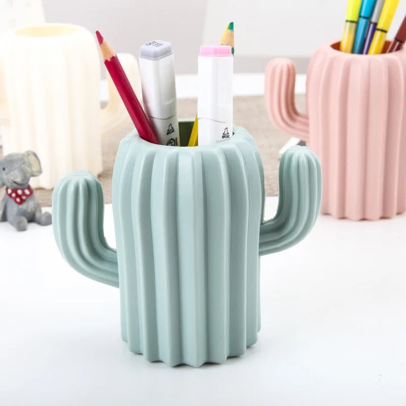 Cactus Plastic Pen Holder