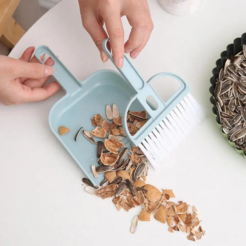 Small Broom & Dustpan Set