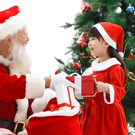 Santa hat in Sri Lanka