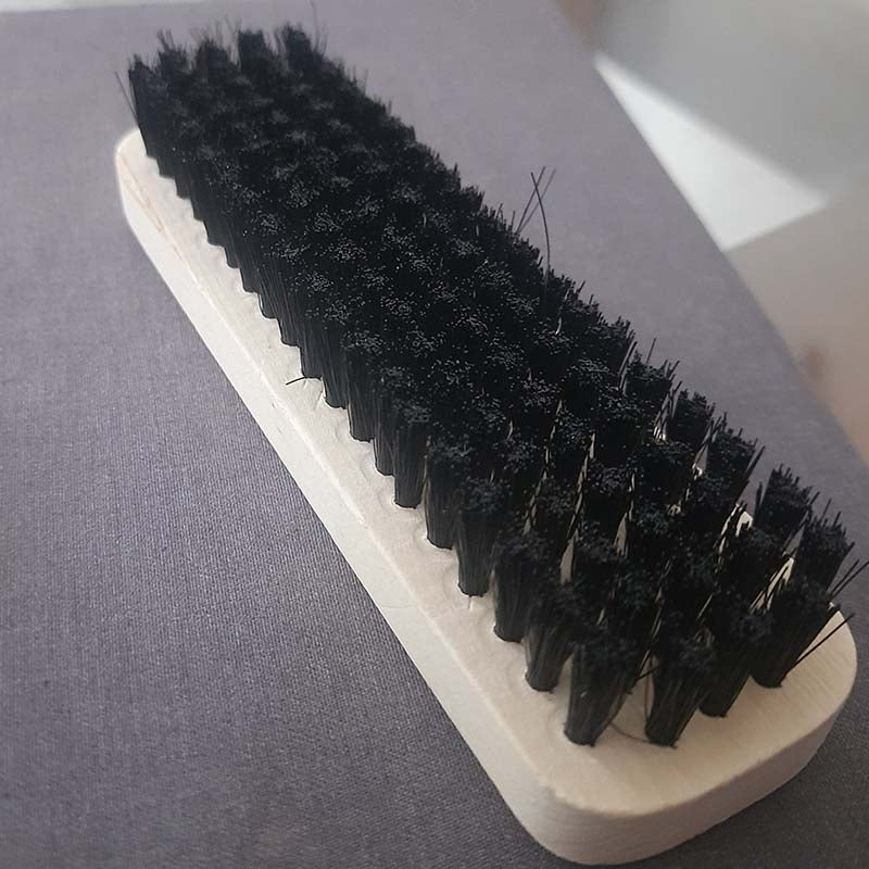 shoe polish brush