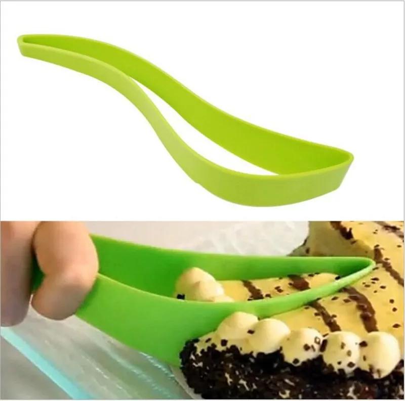 cake separator cutter server