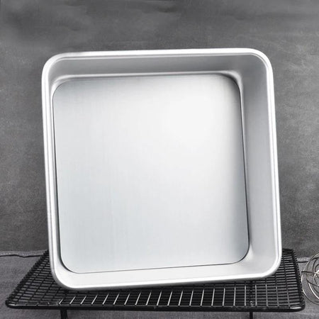 Aluminum baking tray