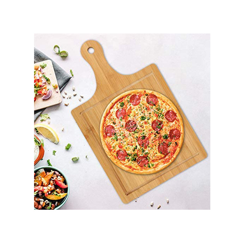 wooden pizza plate